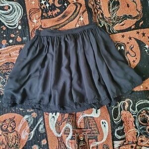 American Eagle Outfitters Black Mini Skirt Size XS (Fits S/M) With Pockets